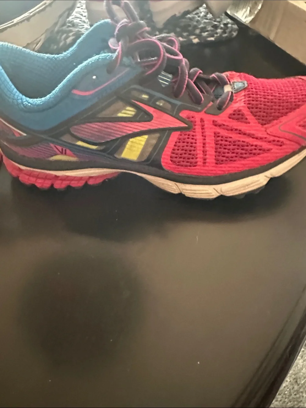 Brooks lightweight running
